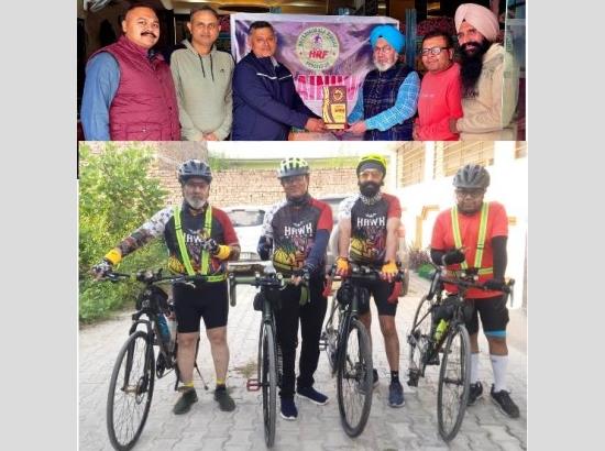 Hussainiwala Riders honours Ferozepur's three cyclists for record-breaking rides
