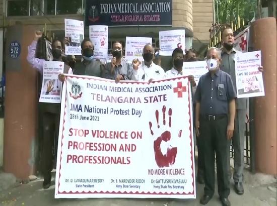 IMA holds nationwide protest seeking central law to protect doctors against violence
