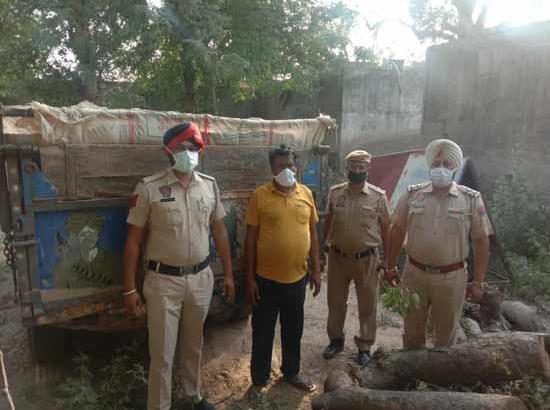 Mohali police arrests three involved in illegal mining; seized 2 tractors and JCB machine