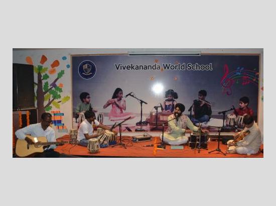 India’s famous violinist Dr.Sujit Kumar gives melodic touch to Musical Evening at VWS