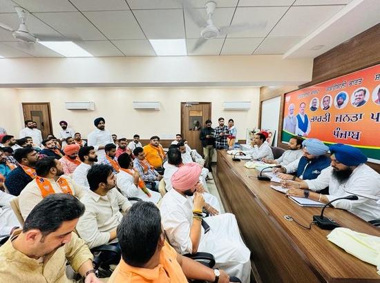 Parminder Brar exhorts youth to come forward to make contributions to bringing BJP to power in Punjab