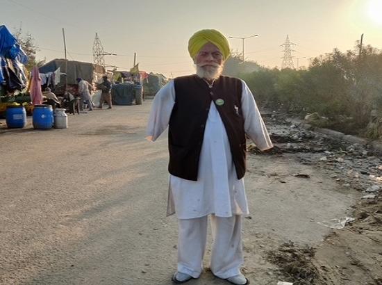 With amputated arms & half blindness 78-year-old man is Kisan Morcha fighter since day one 