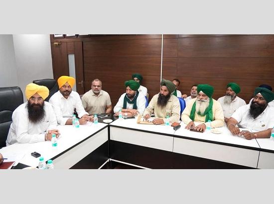 Punjab Govt to resolve all issues of farmers linked with Phagwara Sugar Mill soon-Minister Khudian