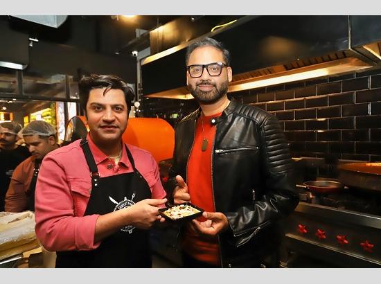 Celebrity Chef Kunal Kapur inaugurates Roadies Koffeehouz in Sector 7
