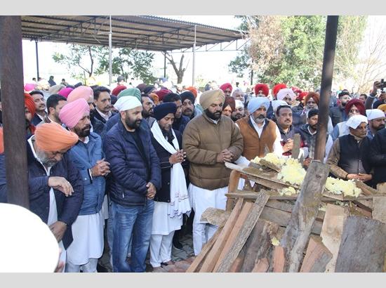 Last rites of Gurmeet Kaur Aujla, mother MP Gurjeet Aujla, performed