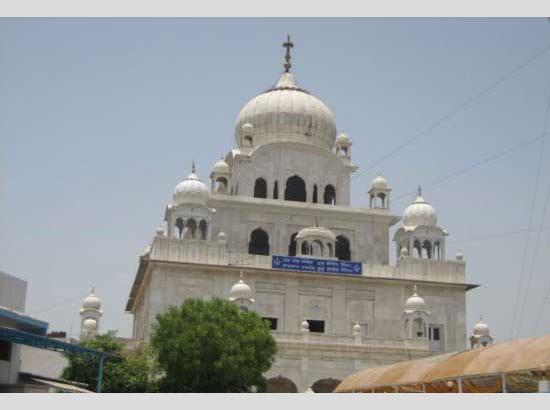 Punjab asks Delhi Govt. to facilitate evacuation of Sikh Pilgrims stranded at Majnu Ka Tilla Gurdwara 
