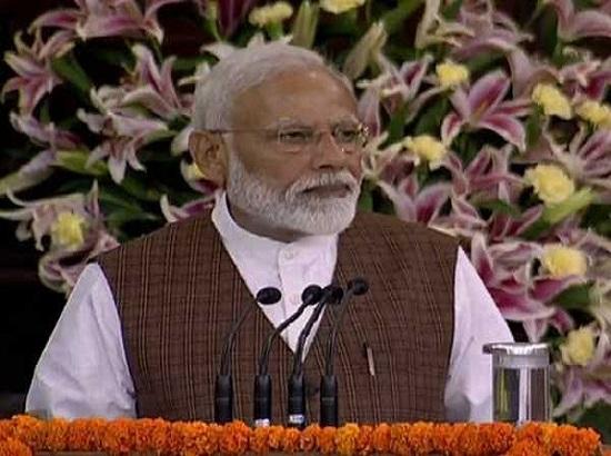 People accepted our 'seva bhaav' : Modi