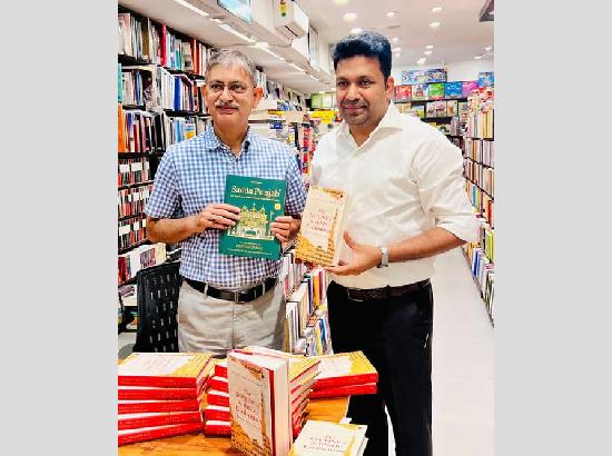 UPSC Secretary and Author Shashi Ranjan Kumar visits Chandigarh, terms Sadda Punjab book ‘Gazetteer of Punjab’