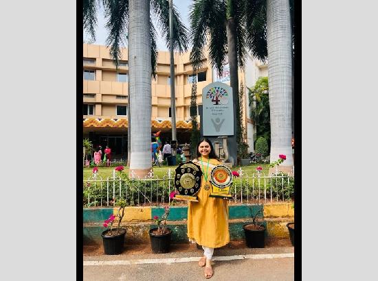 IES officer Pavit Khosa receives Director General’s Gold Medal for ...