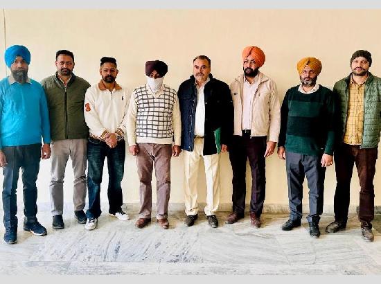 Vigilance Bureau arrests Patwari accepting Rs 20,000 bribe