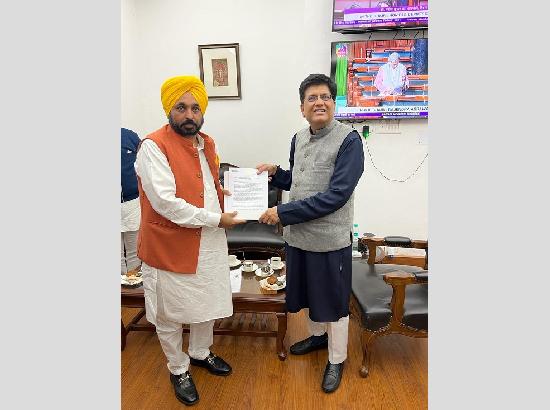 CM Mann calls on Piyush Goyal, seeks immediate release of pending payment of RDF and MDF worth Rs 3095 crore 