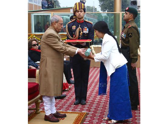 President confers National Awards for Best electoral practices for the year 2016 