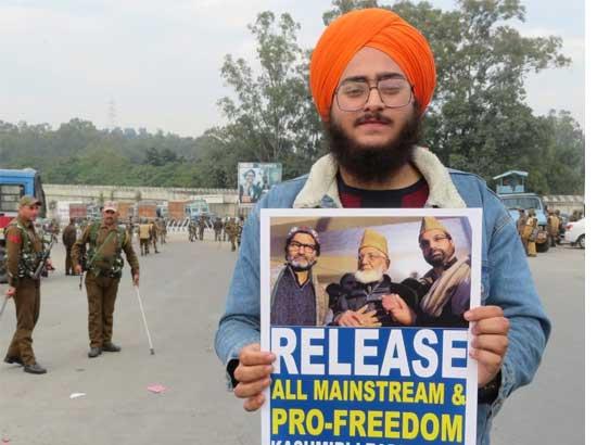 Seek release of all Kashmiri prisoners, instead few selective ones: Dal Khalsa to Six Opposition parties
