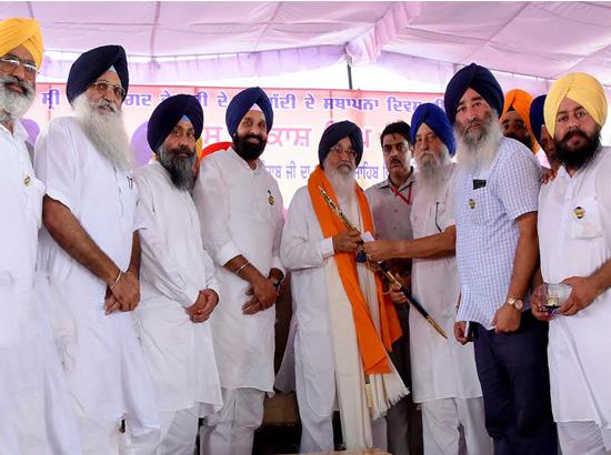 Badal calls upon people to give crushing defeat to Congress & AAP for safeguarding future of their coming generations