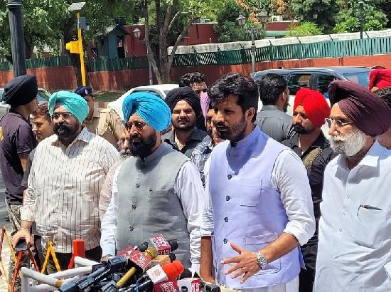 Punjab Congress demands NIA probe into security withdrawal of Sidhu Moosewala (Watch Video