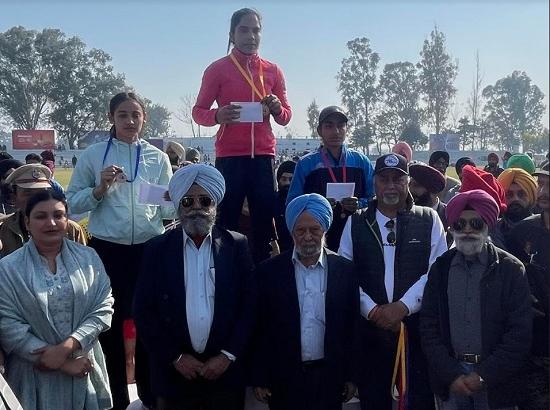 Surinderpal Sharma Samrala & Sukhwinder Kaur Patiala become the fastest runners of Fort Raipur Games