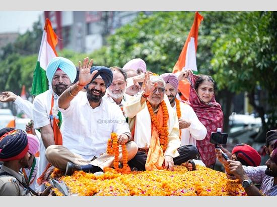 Raja Warring campaigns in support of Patiala seat candidate Dr. Dharamvir Gandhi 