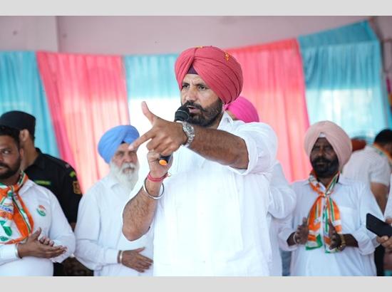 Raja Waring campaigns in Dakha, advocates Congress's 'Five Justices ' for Punjab 