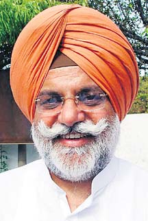 Amrinder constitutes committee to recommend Moga candidate 
