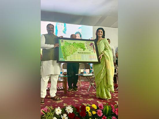 Raveena Tandon appointed as Wildlife Goodwill Ambassador of Maharashtra