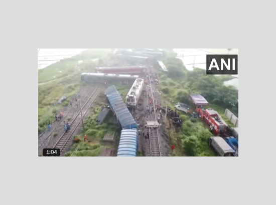 19 injured as Mysuru-Darbhanga Express collides with goods train near Chennai; rescue ops underway

