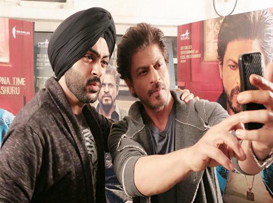 Shah Rukh khan shares acting techniques of Nawazuddin Siddiqui  !