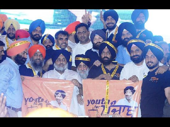 Sukhbir Badal launches Youth for Punjab campaign