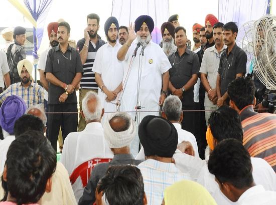 Are you with murderers or with their victims? Sukhbir asks Amarinder to choose between his  community and his party
