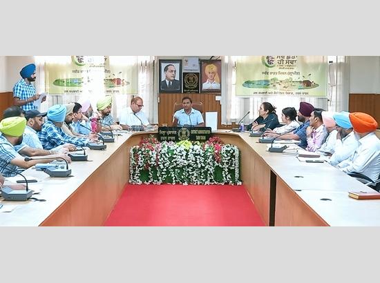 Target to plant about 10 lakh new saplings during this season in the district: Tarn Taran DC