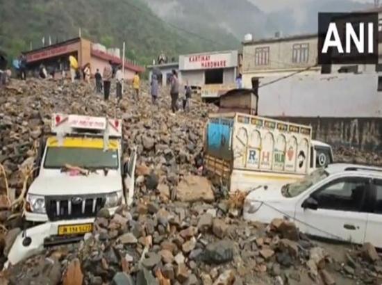 Multiple vehicles, locals trapped under debris after landslide in Ramban