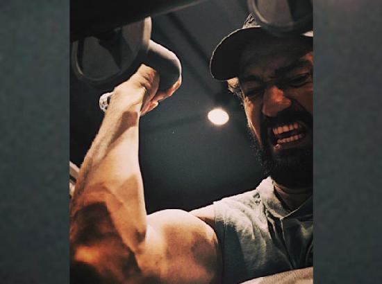 Vicky Kaushal gives a glimpse of his intense workout routine