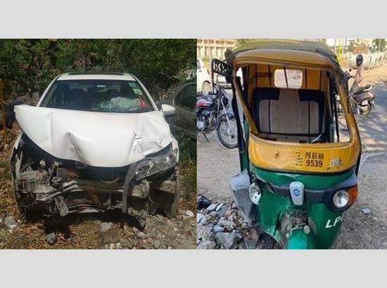 Mohali: Speeding sedan hits auto and scooter; auto driver killed
