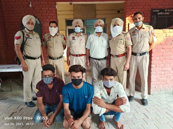 Zirakpur police arrested taxi driver among three involved in illicit liquor sale