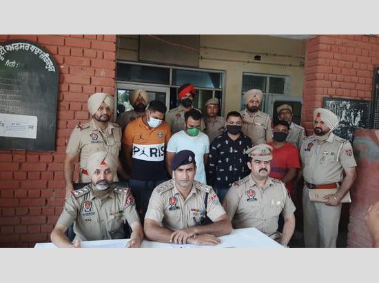 Zirakpur police solves two major cases by arresting 6 