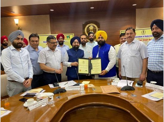 Harjot Bains inks MOU with MP Sahni to adopt six technical education institutes of Punjab