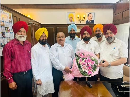 Saini Sabha’s demands to be taken up with CM: Mundian