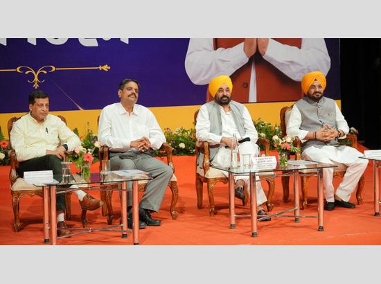 AAP Govt Increases Sarpanch Honorarium to ₹2,000 – Highest Ever in Punjab

