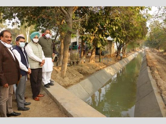Sarkaria and Singla inaugurate renovation of irrigation channels in Sangrur
