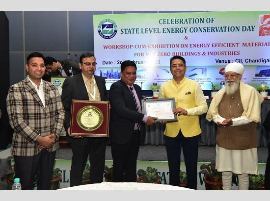 Aman Arora gives away State Energy Conservation Awards to Govt & Private Entities 