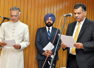S.C. Agrawal sworn-in as Chief Commissioner of Punjab right to service commission