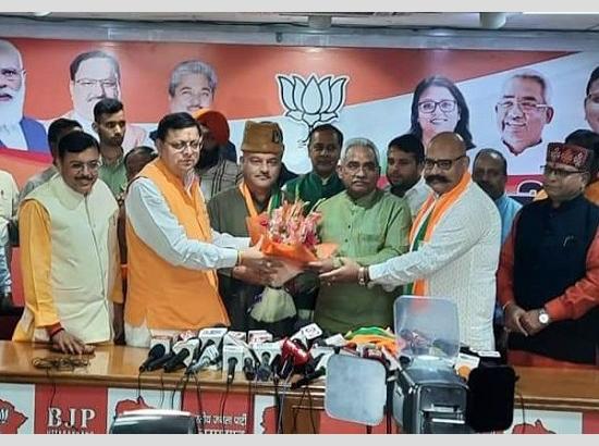 AAP's CM candidate in Uttarakhand Ajay Kothiyal joins BJP