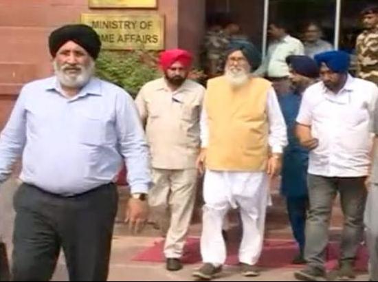 Sikh women to get helmet exemption in Chandigarh, Rajnath assures Badal