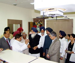 Chief Minister inaugurates cancer cure center at Rajindra hospital 