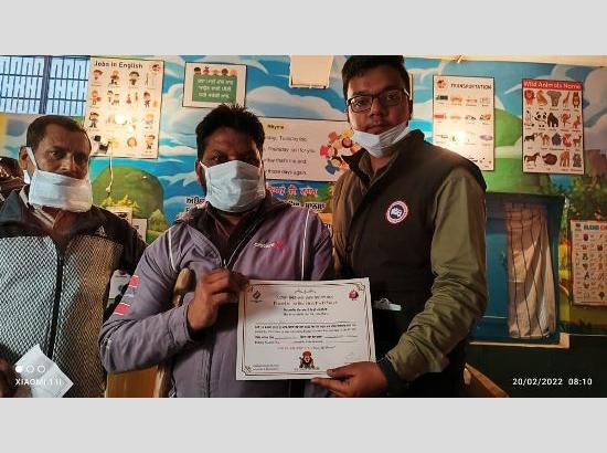 Tarsem Singh, Person with Disability (PwD) Voter becomes first to cast vote in Ferozepur R