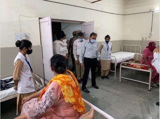 Divisional Commissioner Patiala Division pulls up health officials during inspection of Civil Hospital in Sangrur 