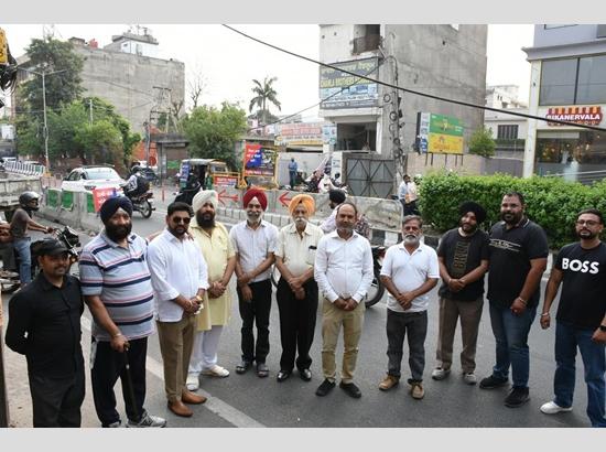 MP Sanjeev Arora helps resolve traffic woes with swift action on ROB route 