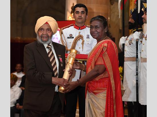 Noted Sikh Scholar Dr.Rattan Singh Jaggi conferred with Padma Shri