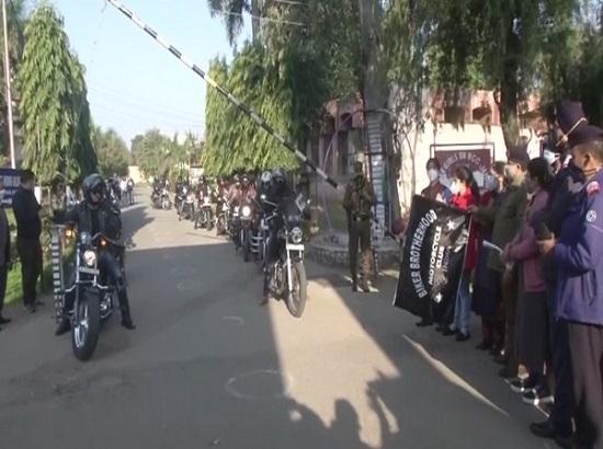 Bike rally held in J-K to create awareness about traffic rules

