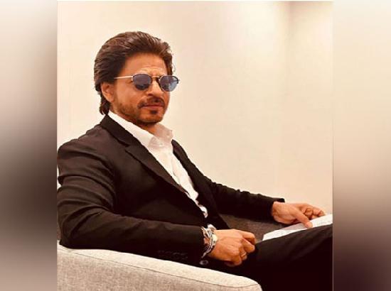 SRK shares words of motivation for 10th, 12th class students giving board exams