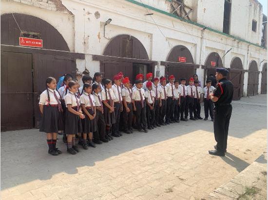 Students mark World Heritage Day with inspiring visit to historic Ferozepur Fort-Saragarhi Memorial
